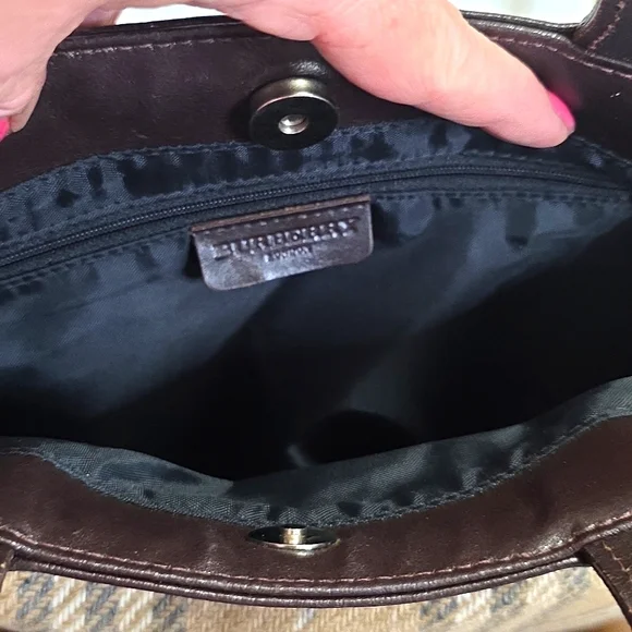 Burberry Nova Wool/leather Vintage Tote Bag